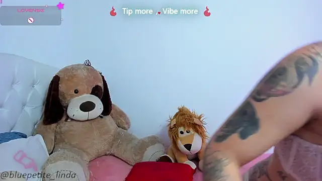 Blue_Petite লাইভ XXX চ্যাট