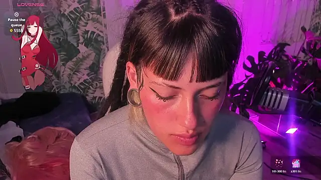 _sharlotte777's Live XXX Chat