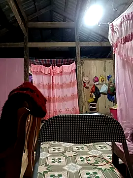 Girlsexxy-excitef Chat XXX in diretta