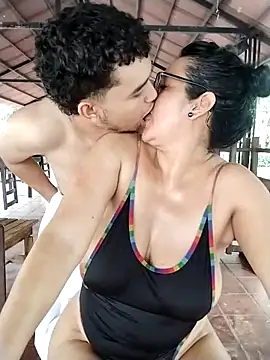 keilymadam Chat XXX in diretta