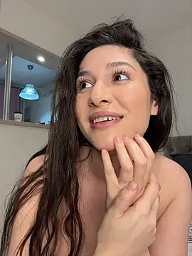 دردشة IrisBlues الجنسية المباشرة