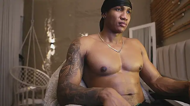 Logan_Varela Webcamshow