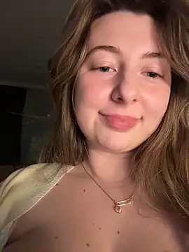 curvyflawless' Webcam Show