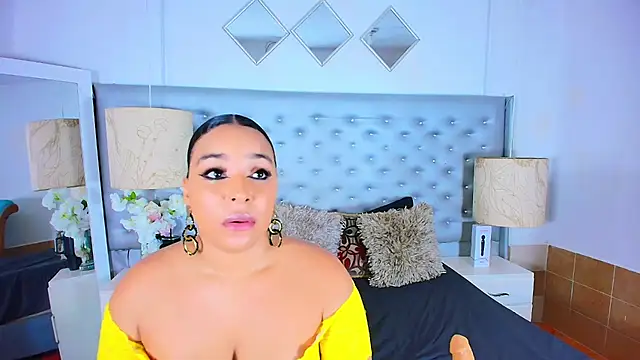 EileenBenzon Chat XXX in diretta