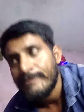 HotXKrish élő XXX-chatje