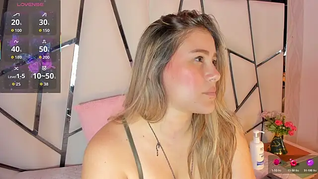 แชท XXX สดของ kimberly7_