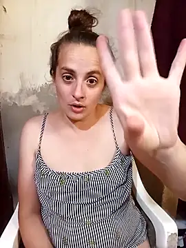 YeneFantasy2 Chat XXX in diretta