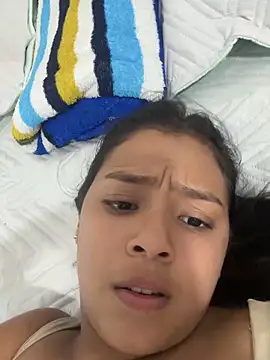 Baby_morena12's Webcam Show