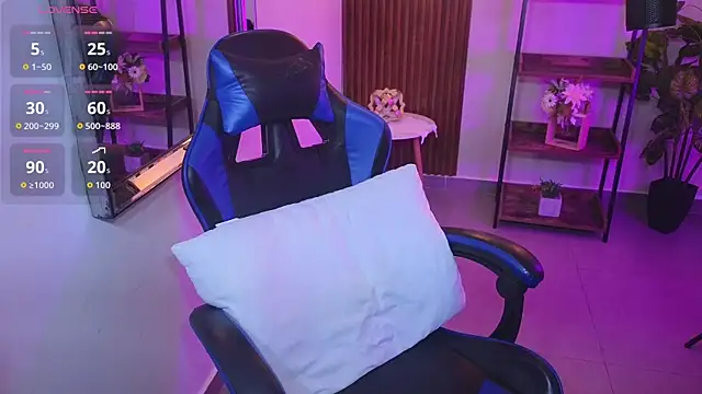 Kenya--Buhle 라이브 XXX 채팅