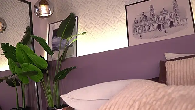 Chat XXX en directo de IzzyWild