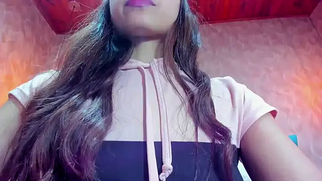 Chat XXX en directo de MadelineDoll