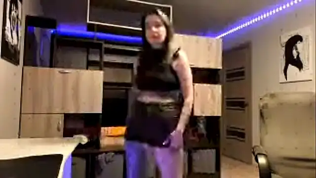 HighelikeGirl's Live XXX Chat