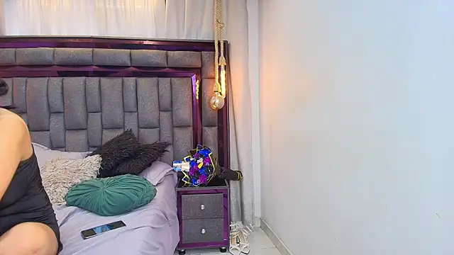 Czat XXX na żywo – Karina_Mendoza