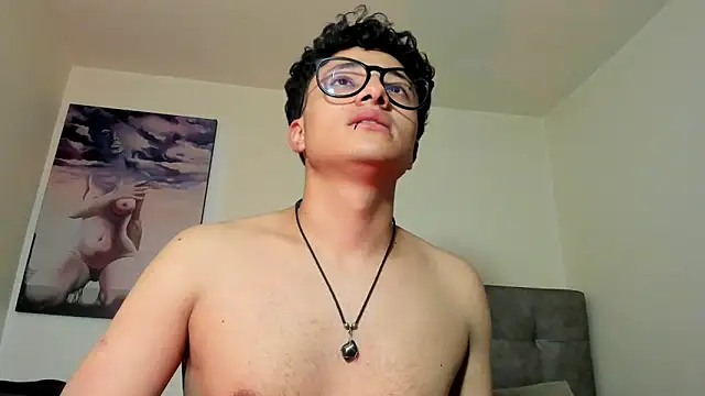 Онлайн чат XXX Adonibaskerville4