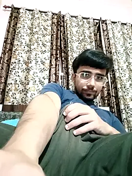 big_indiancock: διαδικτυακό σόου στην κάμερα