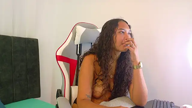 Honnie_cute's Live XXX Chat