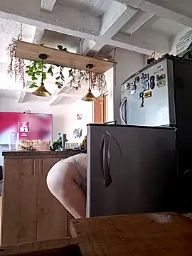 Czat XXX na żywo – MeganDolll