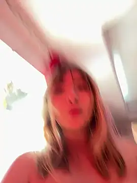 Ivi_Aiko's Live XXX Chat