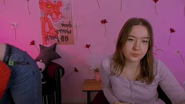 Вебкам-шоу casey_meow_