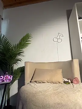 MiaFoxie_ Webcam-Show