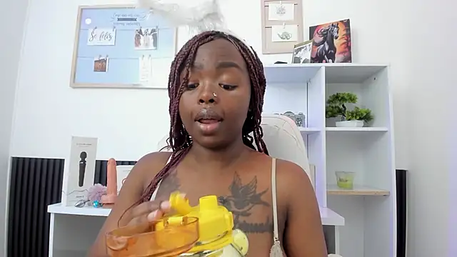 _Zooeeのウェブカメラショー