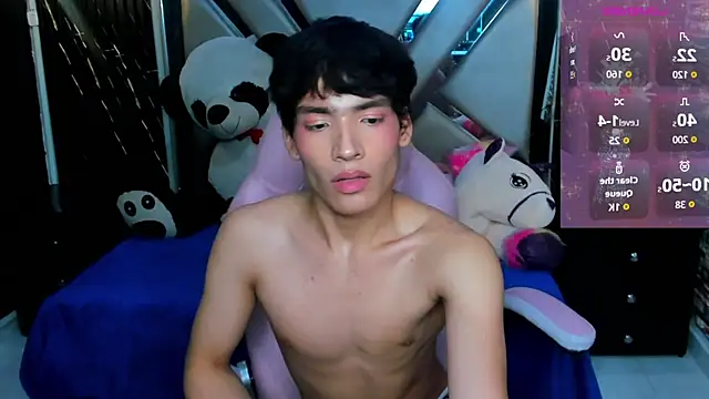 IsaacNovaa Webcam show