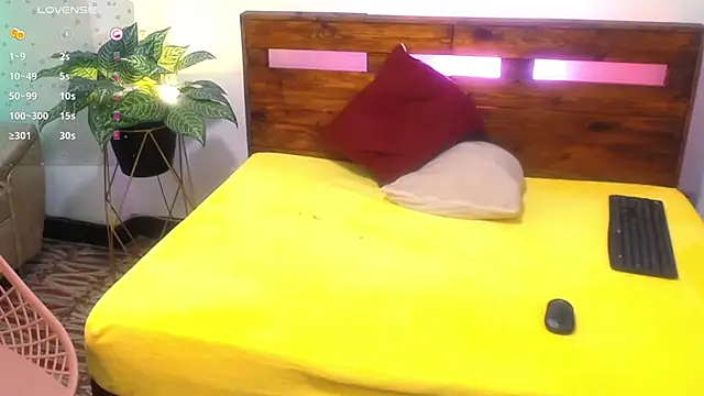 Živý XXX chat Yeseniaa25_