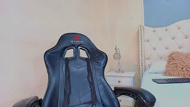 Živý XXX chat Lean_Portman