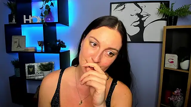 FUN_AMI's Live XXX Chat