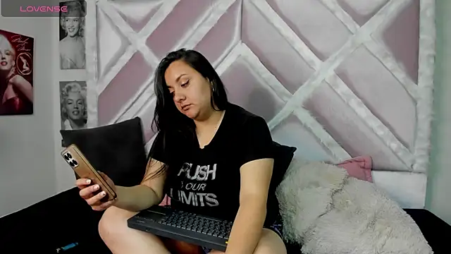 Lele_669's Webcam Show