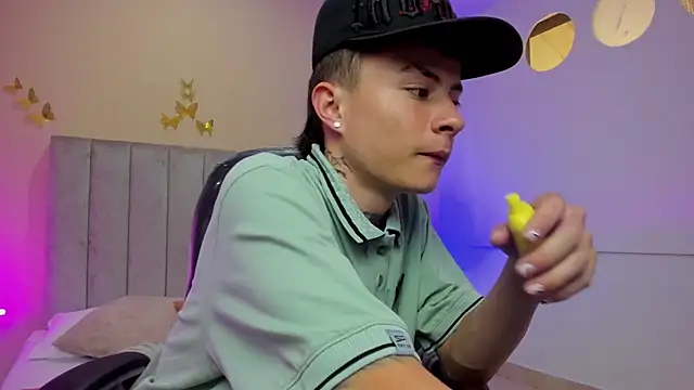 Nascary_Fox Chat XXX live