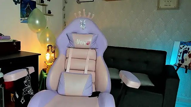 Czat XXX na żywo – Alaia_Love77