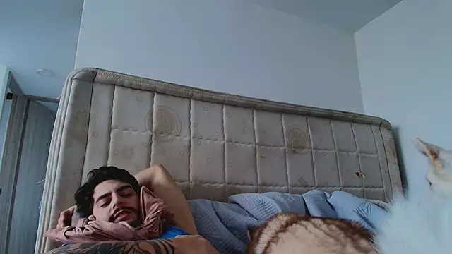 thomas_gun's Live XXX Chat