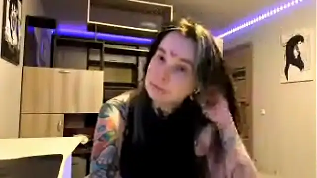 HighelikeGirl Live XXX-chat