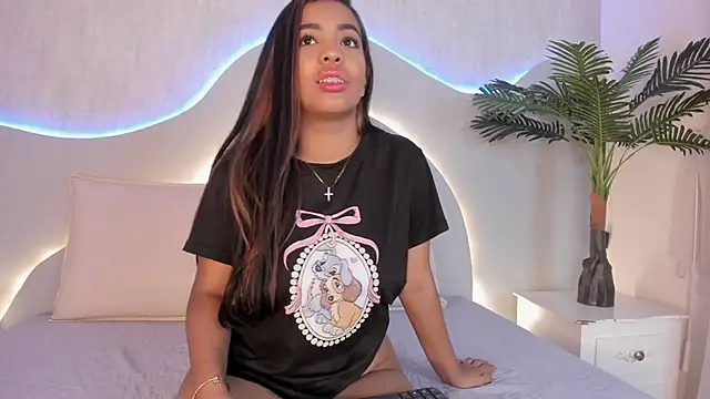 CannelaSmith Live XXX-chat