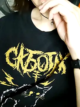 Aashikalaa's Live XXX Chat