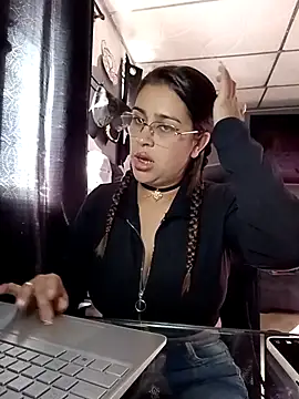 Онлайн чат XXX MariBelle1