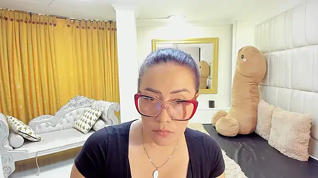 دردشة gaby_trent الجنسية المباشرة