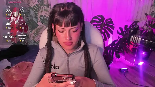 Chatroom XXX en direct de _sharlotte777