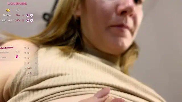 Chloe_princesss Chat XXX in diretta