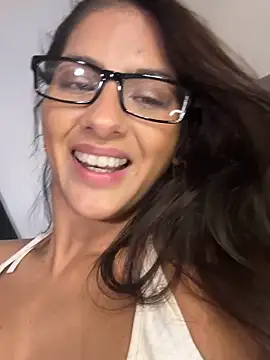Chat +18 de chicachocolate01 ao vivo