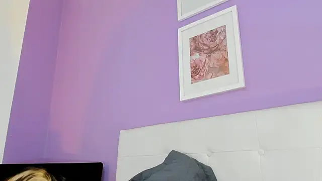 Charlotte11-11 Chat XXX in diretta