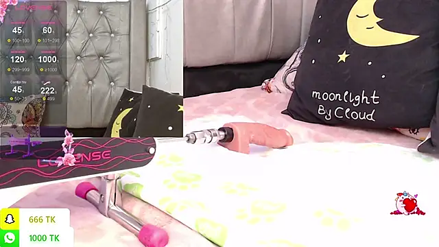 LAILAGUMMYのライブXXXチャット