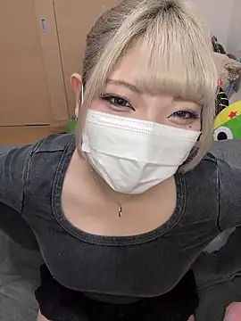 risa_cuteのウェブカメラショー