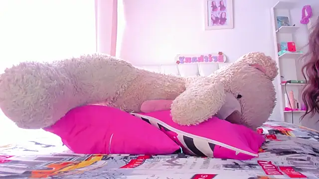 briitany_hot: διαδικτυακό σόου στην κάμερα