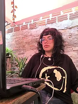 Fun_Everywhere's Live XXX Chat