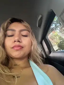 amanda-medrano1のウェブカメラショー