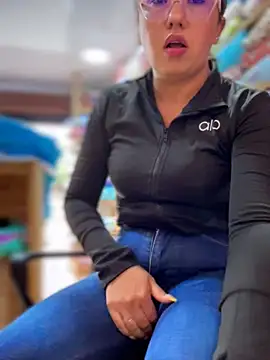 VIOLETA-25_'s Live XXX Chat