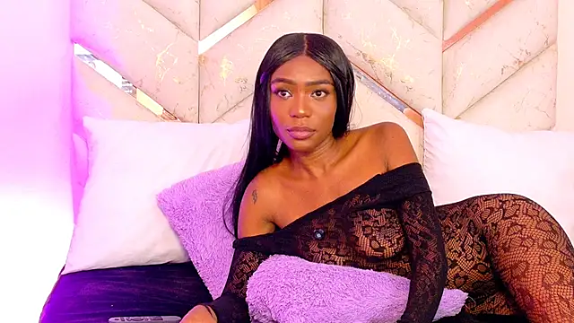 AlanaDoll Live XXX Chat