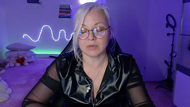 Linsy_Kim Live XXX Chat